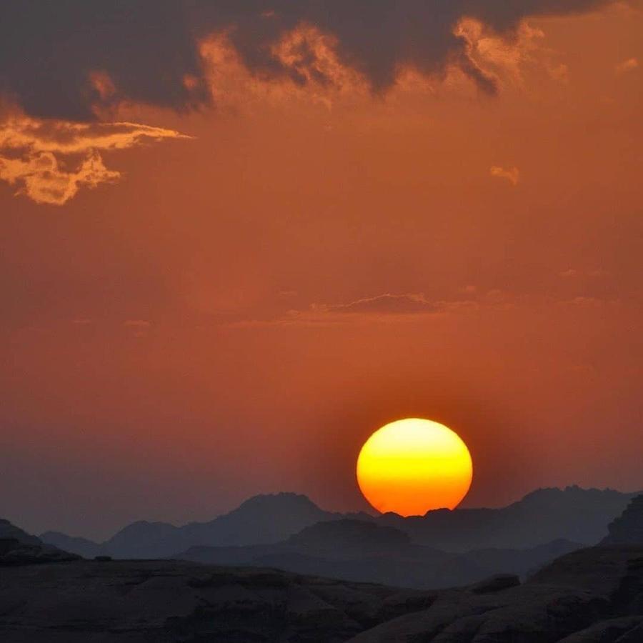 Moon City With Sunset Tour วาดิรัม ภายนอก รูปภาพ